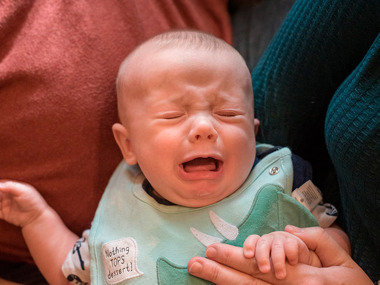 Los cólicos provocan llanto en el bebé
